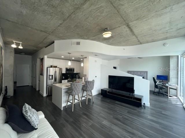 Photo of Listing #O6114680