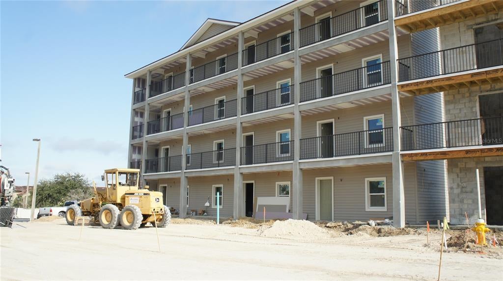 Photo of Listing #P4915705