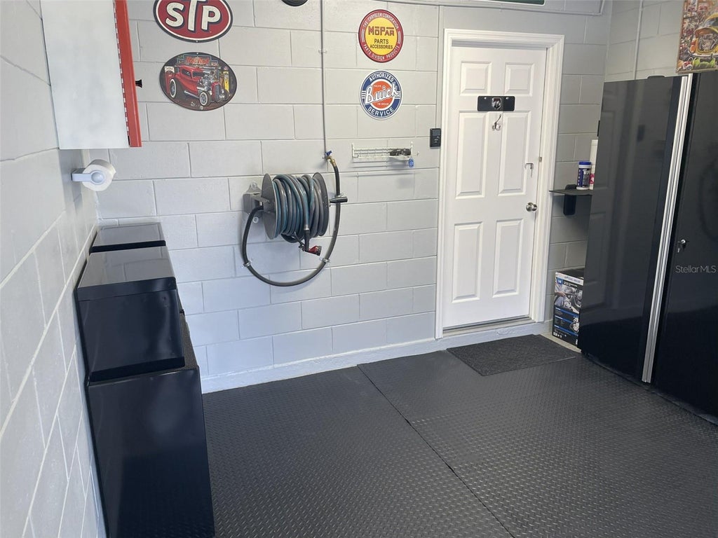 100 East Oak Terrace Dr E3, LEESBURG LEESBURG COACH HOUSES AT LEESBURG