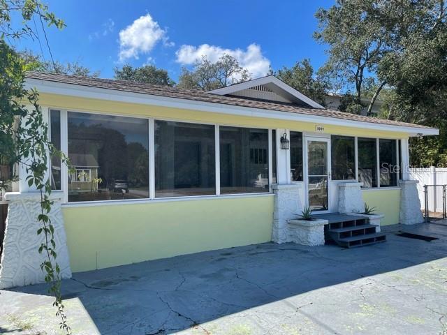 Photo of Listing #U8140402