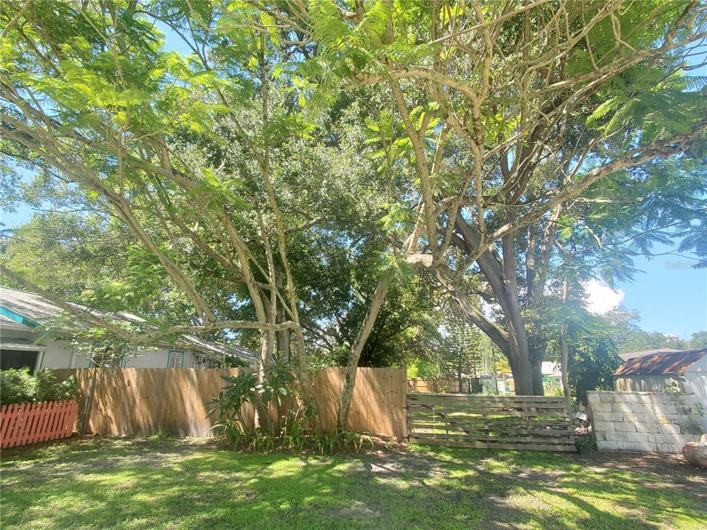 Photo of Listing #U8137764