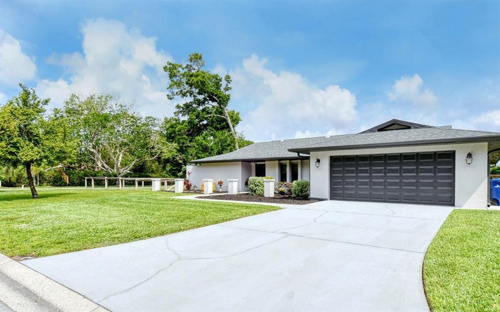 Photo of Listing #A4498338