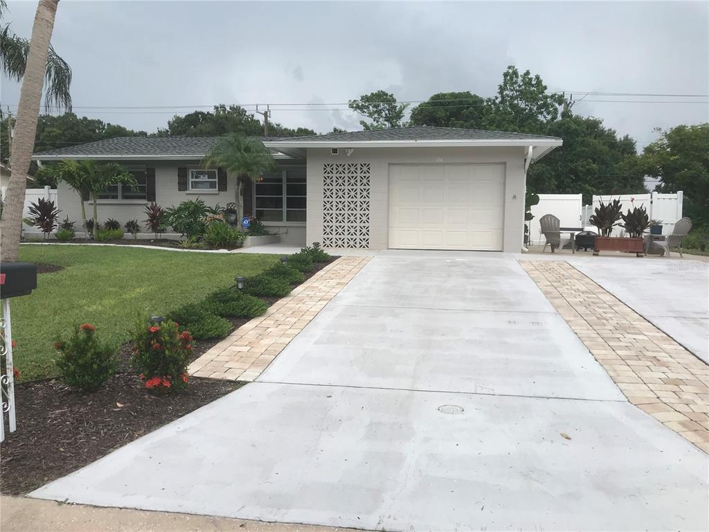 Photo of Listing #D6120817