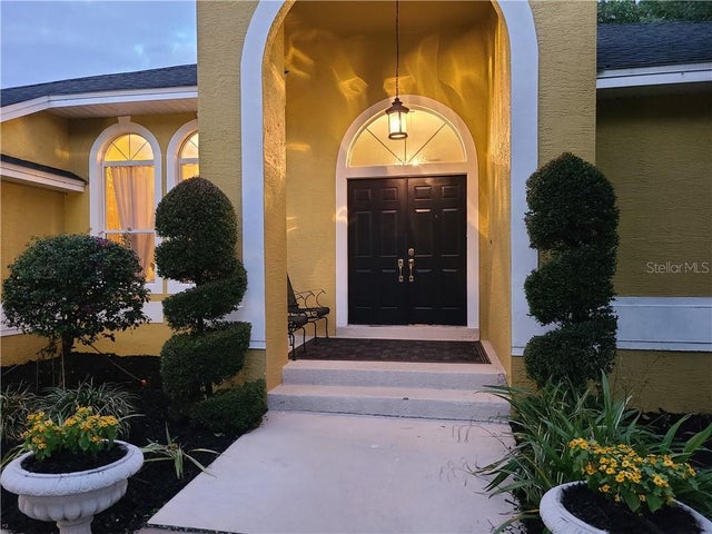 Photo of Listing #R4904680