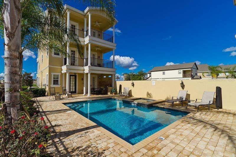 Team Donovan Featured Real Estate Orlando Vacation Homes