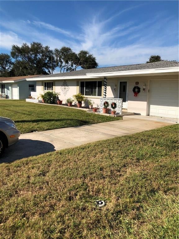 Photo of Listing #U8107355