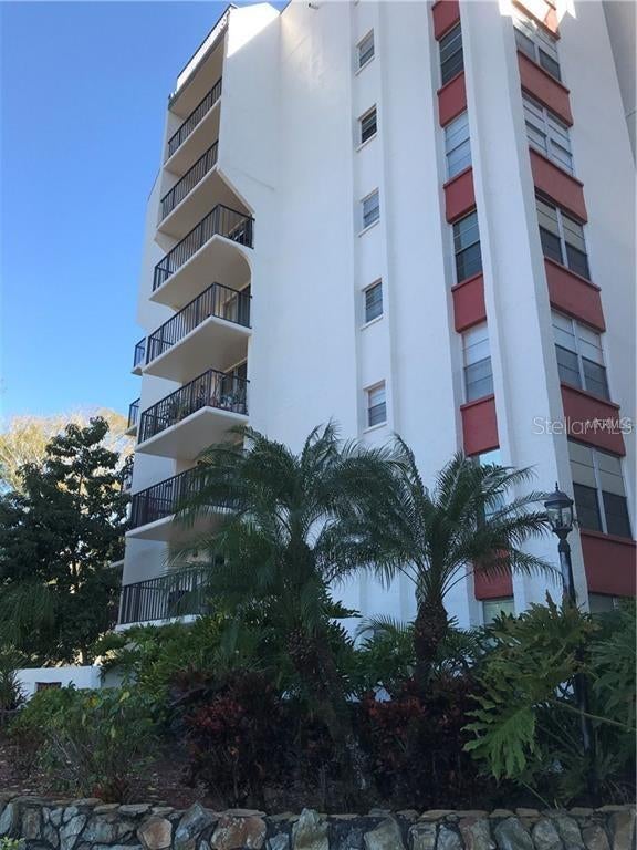 Photo of Listing #U8109573