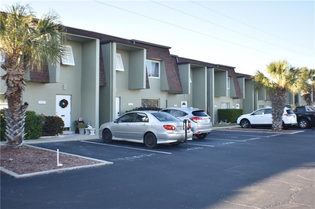 Photo of Listing #U8110621