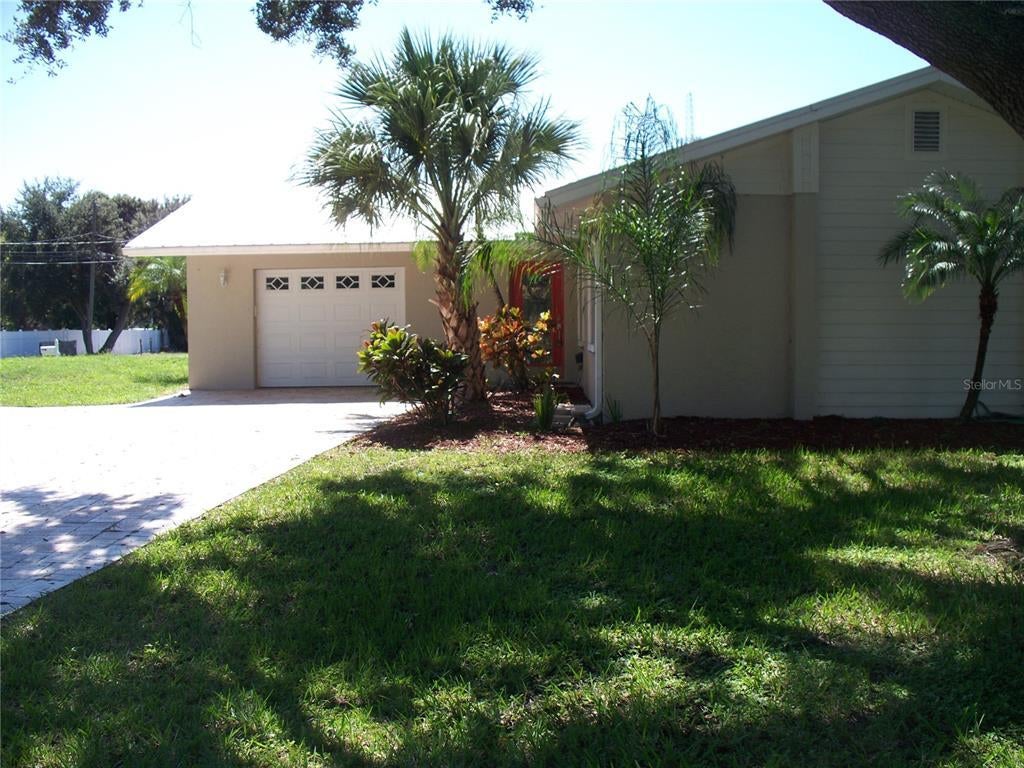 Photo of Listing #U8137967