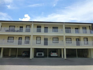 Photo of Listing #U8139061