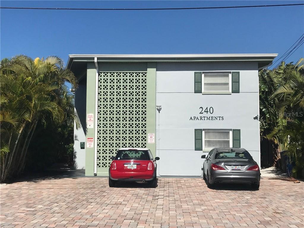 Photo of Listing #U8115501