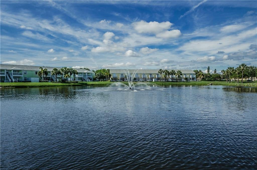 WATERSIDE AT COQUINA KEY SOUTH Condominium Available For 2300 5094