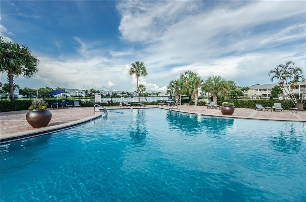 Waterside At Coquina Key South Condominium Available For $2300 