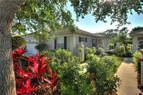 Photo of Listing #C7435892