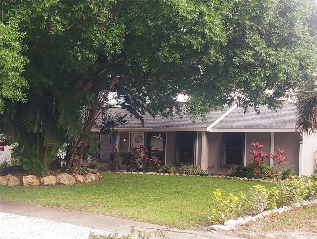Photo of Listing #J926021