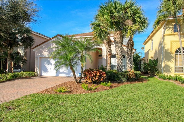 Jensen Beach Country Club Homes: Search Jensen Beach Real Estate FL