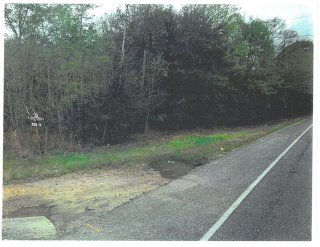 19452 La Highway 22 Hy, Ponchatoula