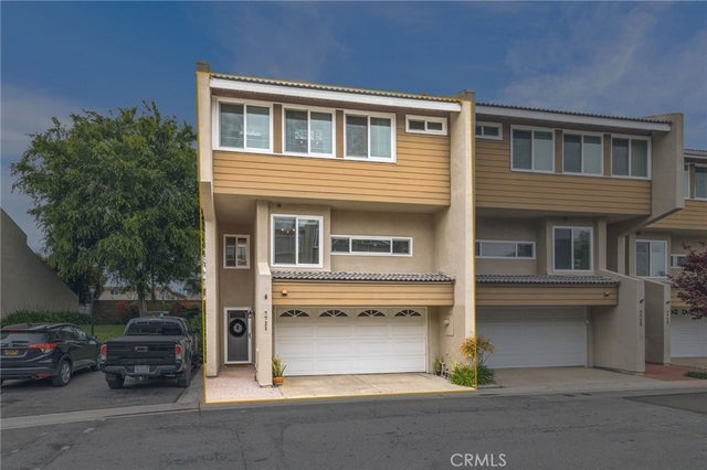 Photo of Listing #OC23093555