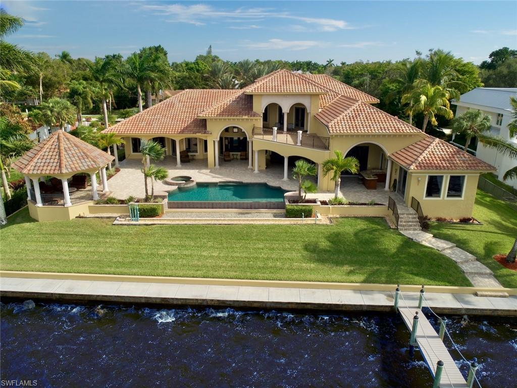 SW Florida Real Estate - View SW FL MLS #221080998 at 3336 West Riverside Dr in RIVERSIDE in FORT MYERS, FL - 33901