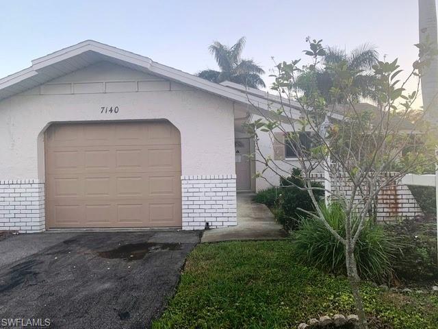 FORT MYERS Home for Sale - View SW FL MLS #222001669 in FLAMINGO VILLAGE HOMES