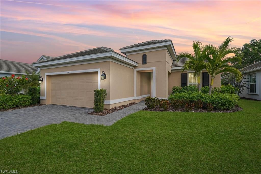 SW Florida Real Estate - View SW FL MLS #222004767 at 1005 Cayes Cir in SANDOVAL in CAPE CORAL, FL - 33991