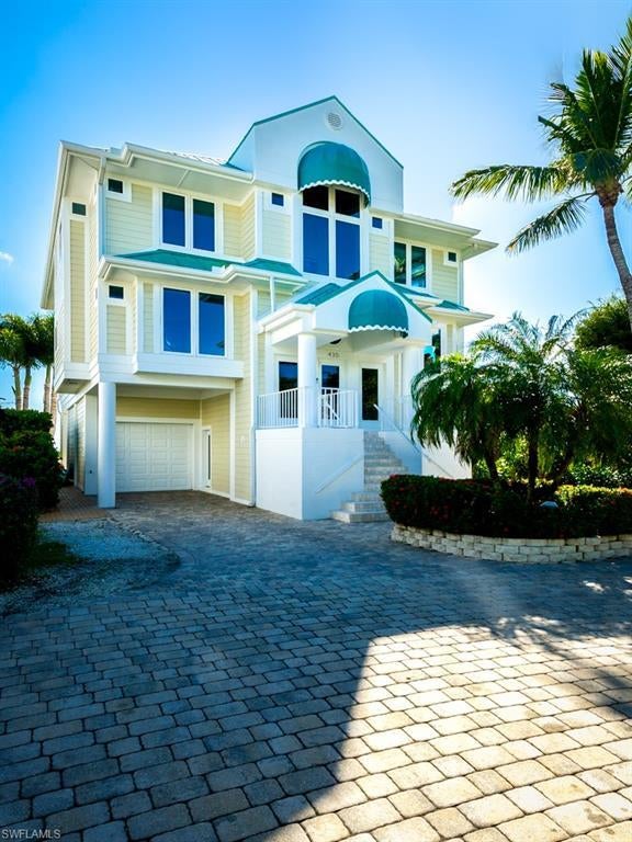 SW Florida Home for Sale - View SW FL MLS Listing #222004995 at 435 Bella Vista Way E in SANIBEL, FL - 33957