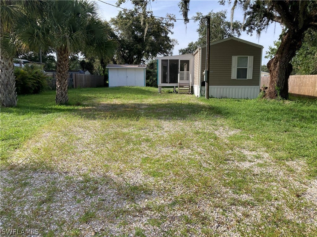 SW Florida Home for Sale - View SW FL MLS Listing #222016013 at 1106 Charles St in MOORE HAVEN, FL - 33471
