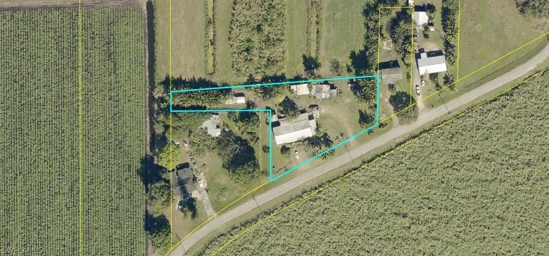 SW Florida Home for Sale - View SW FL MLS Listing #222034488 at 2901 Hookers Point Rd in CLEWISTON, FL - 33440