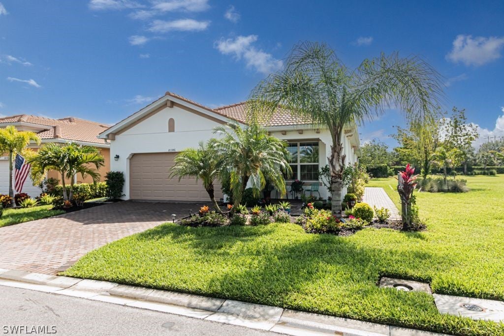 SW Florida Home for Sale - View SW FL MLS Listing #222035007 at 10386 Prato Dr in FORT MYERS, FL - 33913
