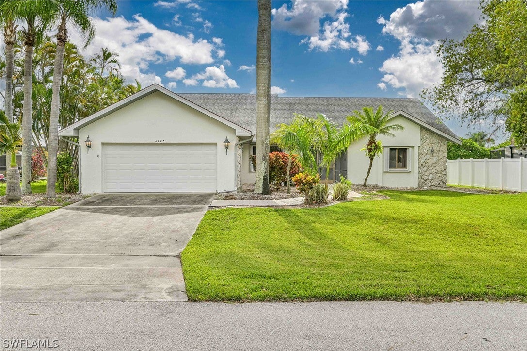 CAPE CORAL Real Estate - View SW FL MLS #222044747 at 4225 Sw 2nd Ave in CAPE CORAL in CAPE CORAL, FL - 33914