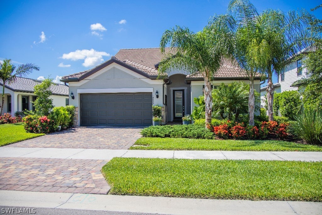 SW Florida Home for Sale - View SW FL MLS Listing #222047615 at 10859 Maitland Way in FORT MYERS, FL - 33913