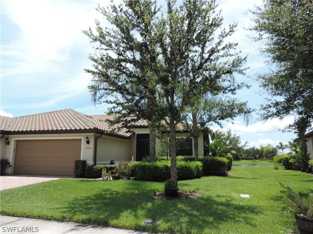 FORT MYERS Real Estate - View SW FL MLS #222047937 at 11724 Avingston Ter in BRIDGETOWN at THE PLANTATION 