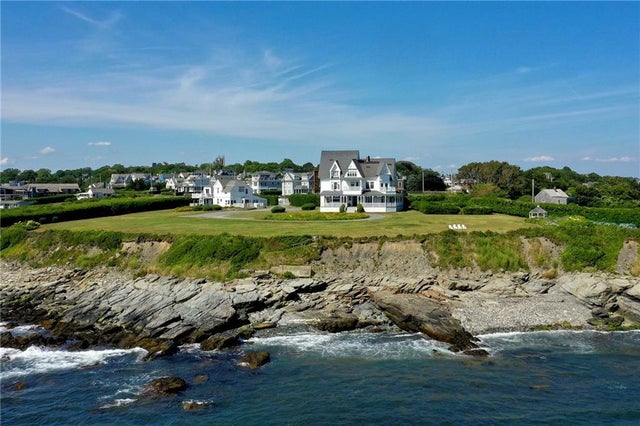 RI Luxury Water View Property: RI Luxury Real Estate