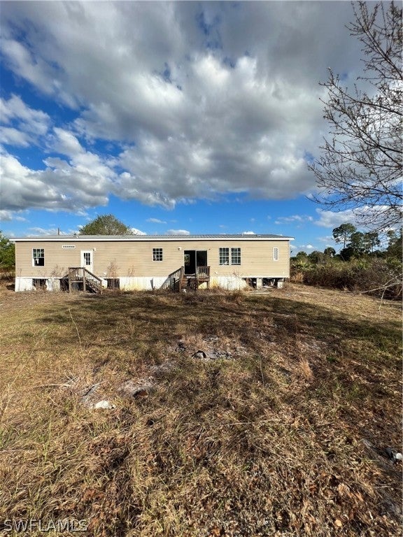 SW Florida Home for Sale - View SW FL MLS Listing #223008979 at 410 S Verda St in CLEWISTON, FL - 33440
