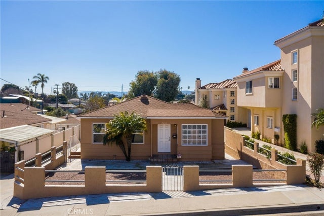 Photo of Listing #SB23012747