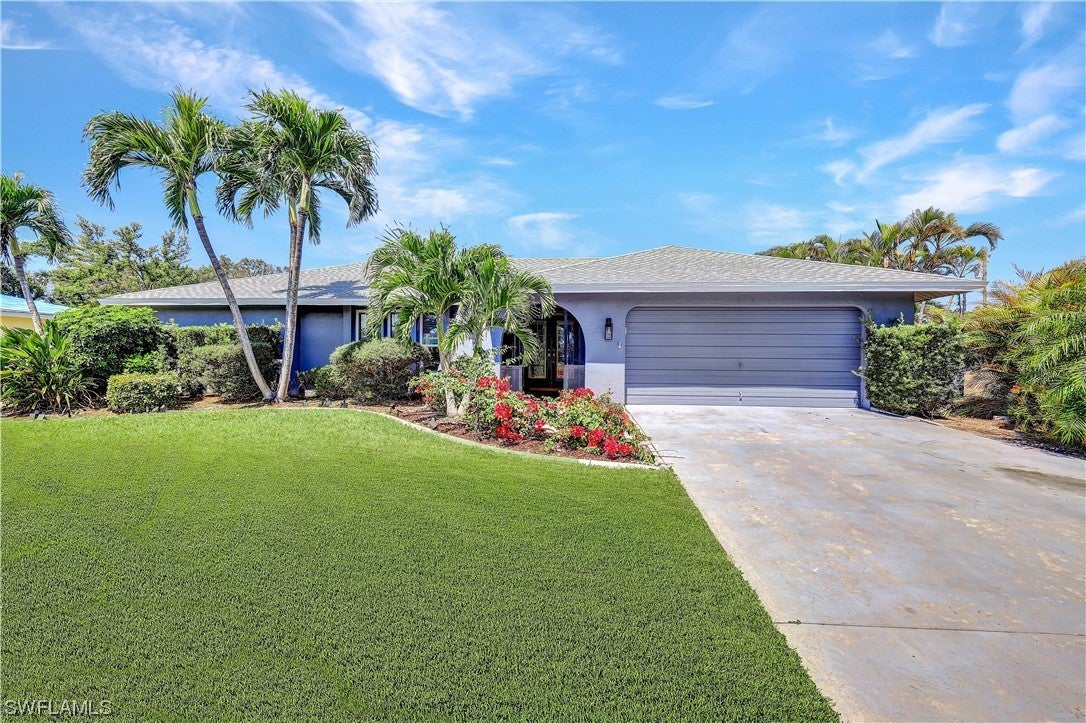 CAPE CORAL Real Estate - View SW FL MLS #223019797 at 1515 Se 42nd Ter in CAPE CORAL in CAPE CORAL, FL - 33904