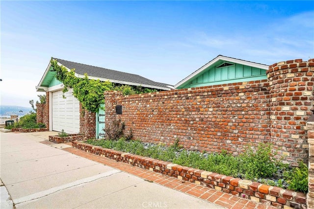 Photo of Listing #SB23036850