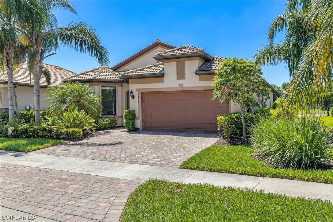 FORT MYERS Real Estate - View SW FL MLS #223033834 at 10821 Dennington Rd in BRIDGETOWN at THE PLANTATION 