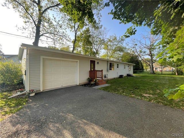Photo of Listing #S1474116