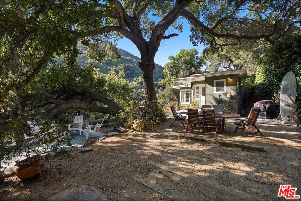 622 North Topanga Canyon Boulevard, Topanga, CA 90290