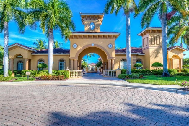 Gardens At Beachwalk Ft Myers