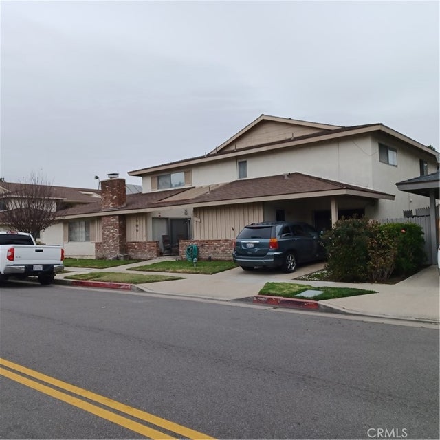 Photo of Listing #OC22259532