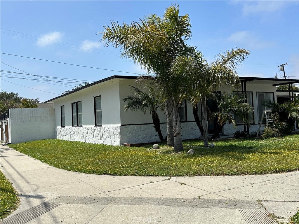 3704 W 146th Street