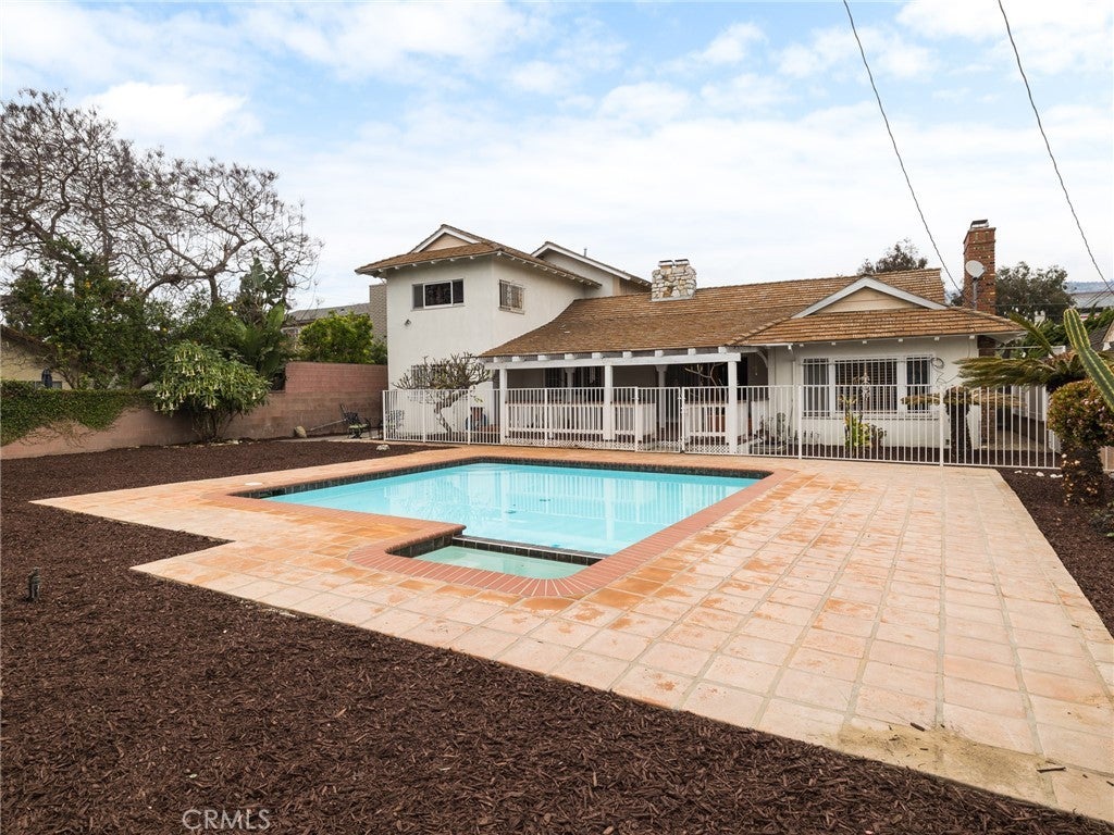 3310 El Dorado Street