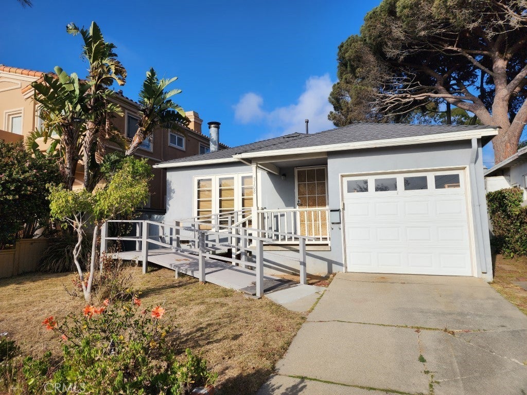 3108 Elm Avenue