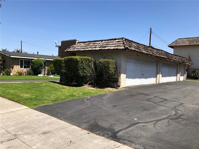 Photo of Listing #OC22110981