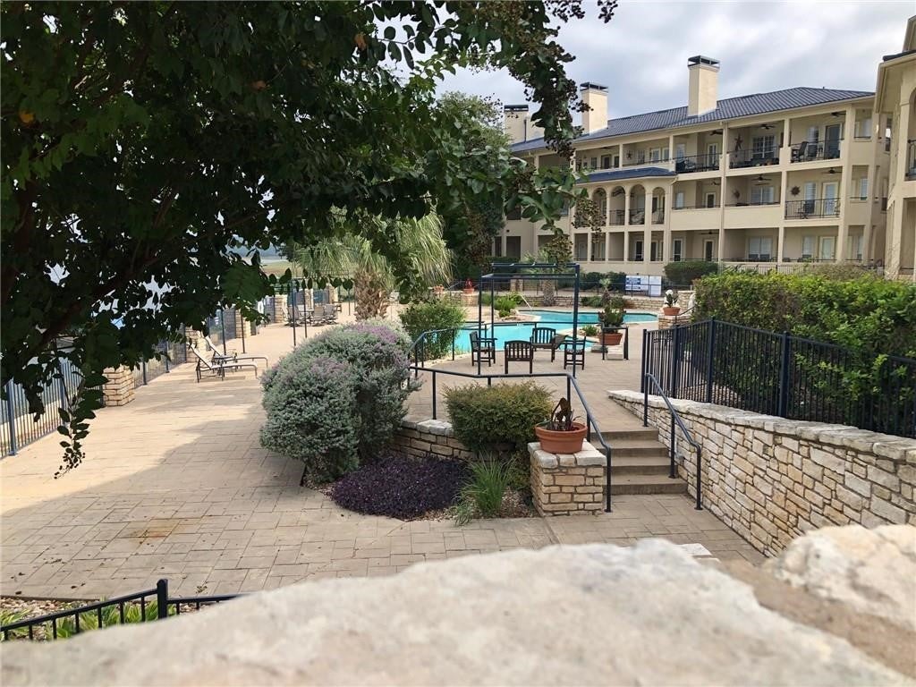 Lake Travis Waterfront Condos & Townhomes For Sale