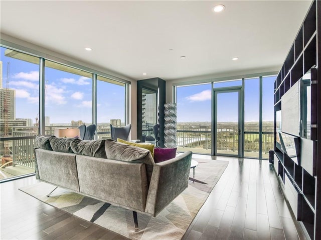 Photo of Listing #3527647