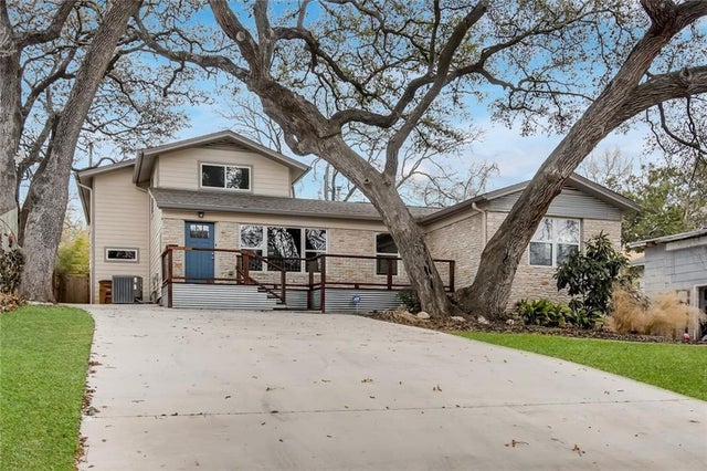 Photo of Listing #1516978