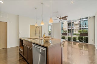 Photo of Listing #4114943